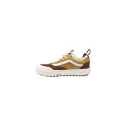 Vans Damen-Sneaker aus hellbraunem und braunem Wildleder, All-Terrain-Sohle aus Kamelleder mit weißer Gummisohle und klassischem Seitenstreifen