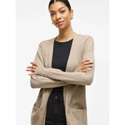 Beigefarbene, strukturierte Strickjacke von Vila für Damen mit gerippten Bündchen, Viskosemischung und Vordertaschen.